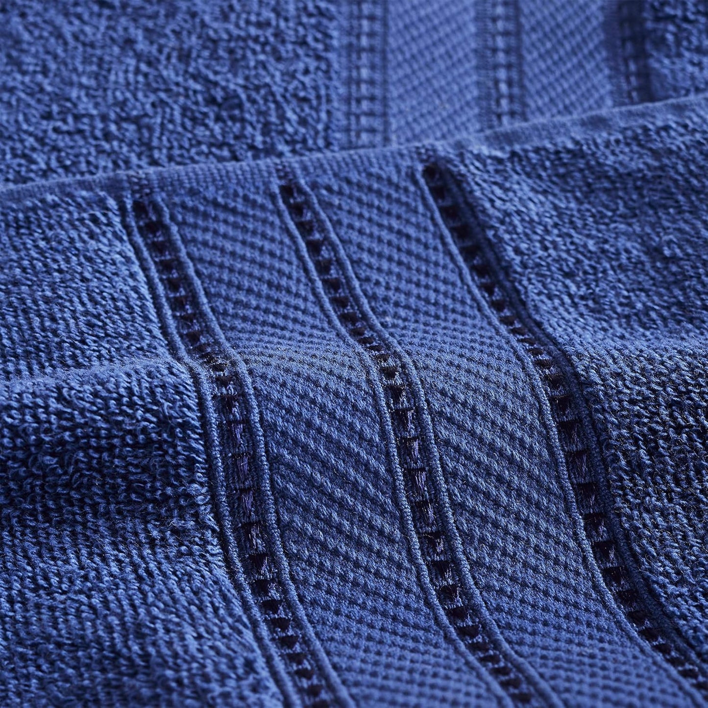 - Spun Loft 18-Piece 100% Combed Cotton Towel Set - Bath Towels, Hand Towels, & Washcloths - Super Absorbent & Quick Dry - 600 GSM - Soft & Plush, Navy