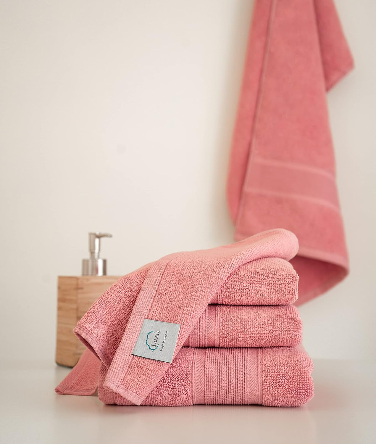 8 Piece Bathroom Towel Set - 100% Turkish Cotton, Premium Quality - 2 Bath Towels 2 Hand Towels and 4 Washcloths (Coral)