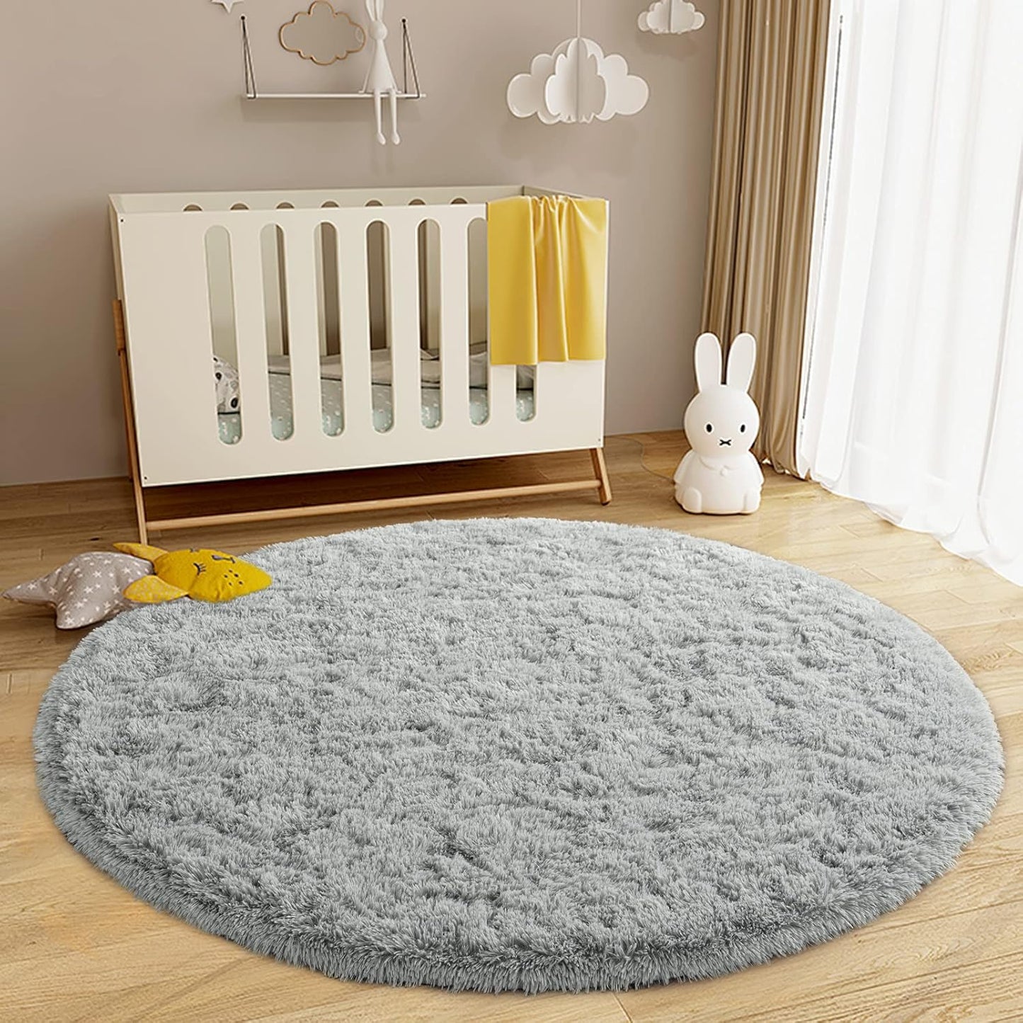 Fluffy round Rug for Kids Room, Soft Circle Area Rugs for Girls Bedroom, Cute Princess Castle Nursery Rug Shaggy Circular Carpet for Teens Girls Baby Bedroom Home Decor, 4 X 4 Feet Grey