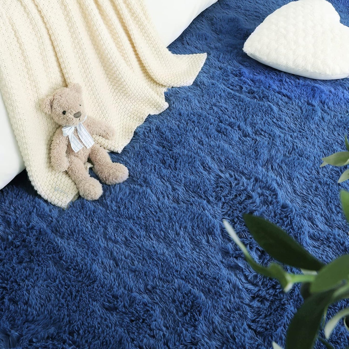 Luxury round Fluffy Area Rugs for Bedroom Kids Girls Room Nursery, Super Soft Circle Rug, Cute Shaggy Carpet for Children Living Room, 4X4 Feet Light Navy