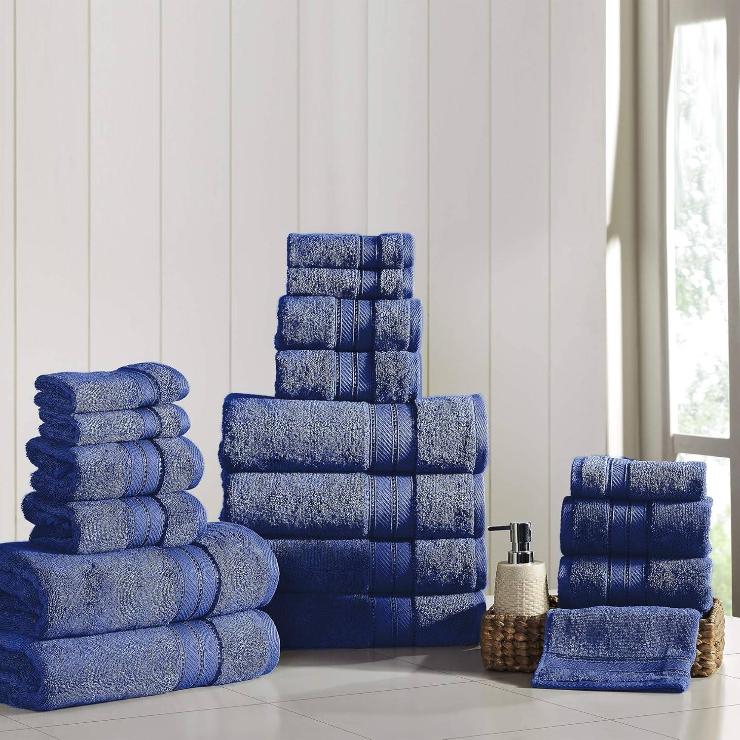 - Spun Loft 18-Piece 100% Combed Cotton Towel Set - Bath Towels, Hand Towels, & Washcloths - Super Absorbent & Quick Dry - 600 GSM - Soft & Plush, Navy