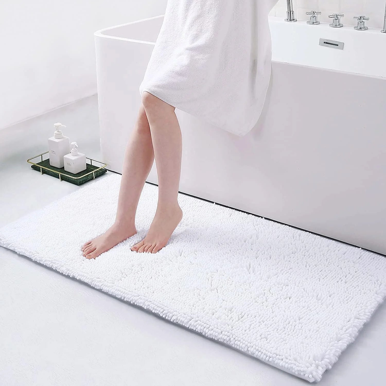 Luxury Chenille Bathroom Rugs, Extra Soft and Absorbent Bath Mat, White, 17"X47"
